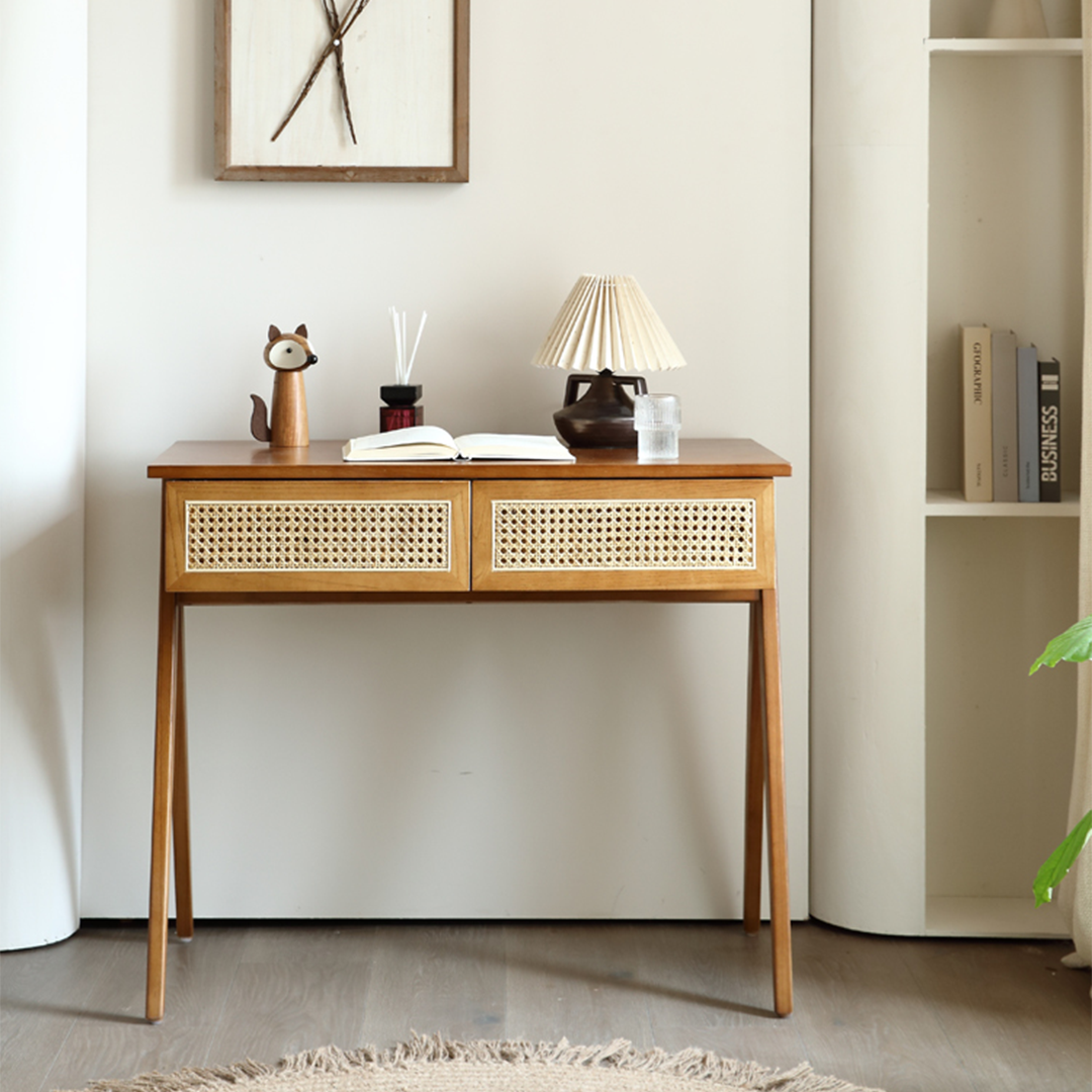 Babara Office Desk, Wood-Weilai Concept