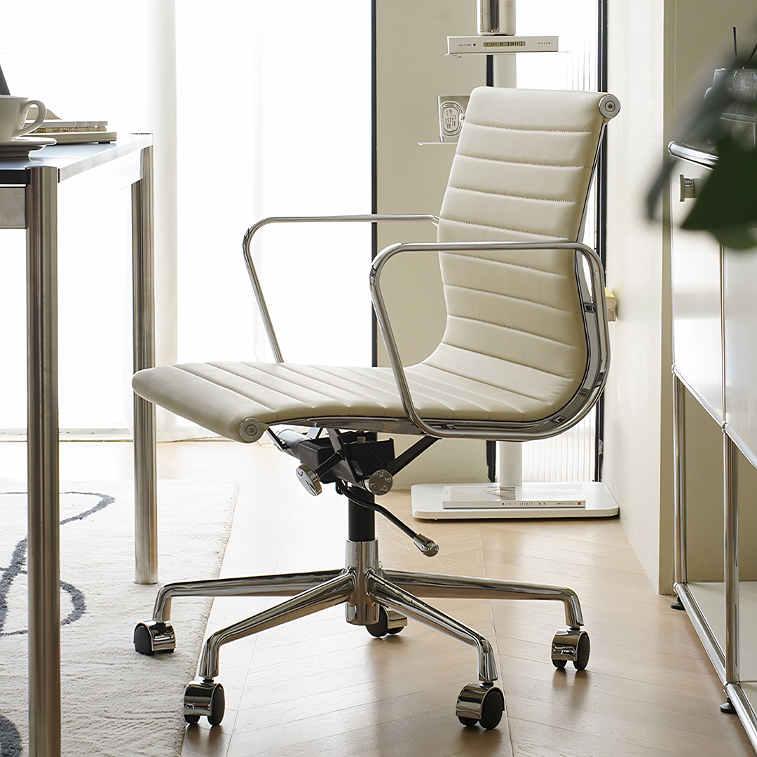 Chaise de bureau en cuir Rangi, dossier haut, noir 