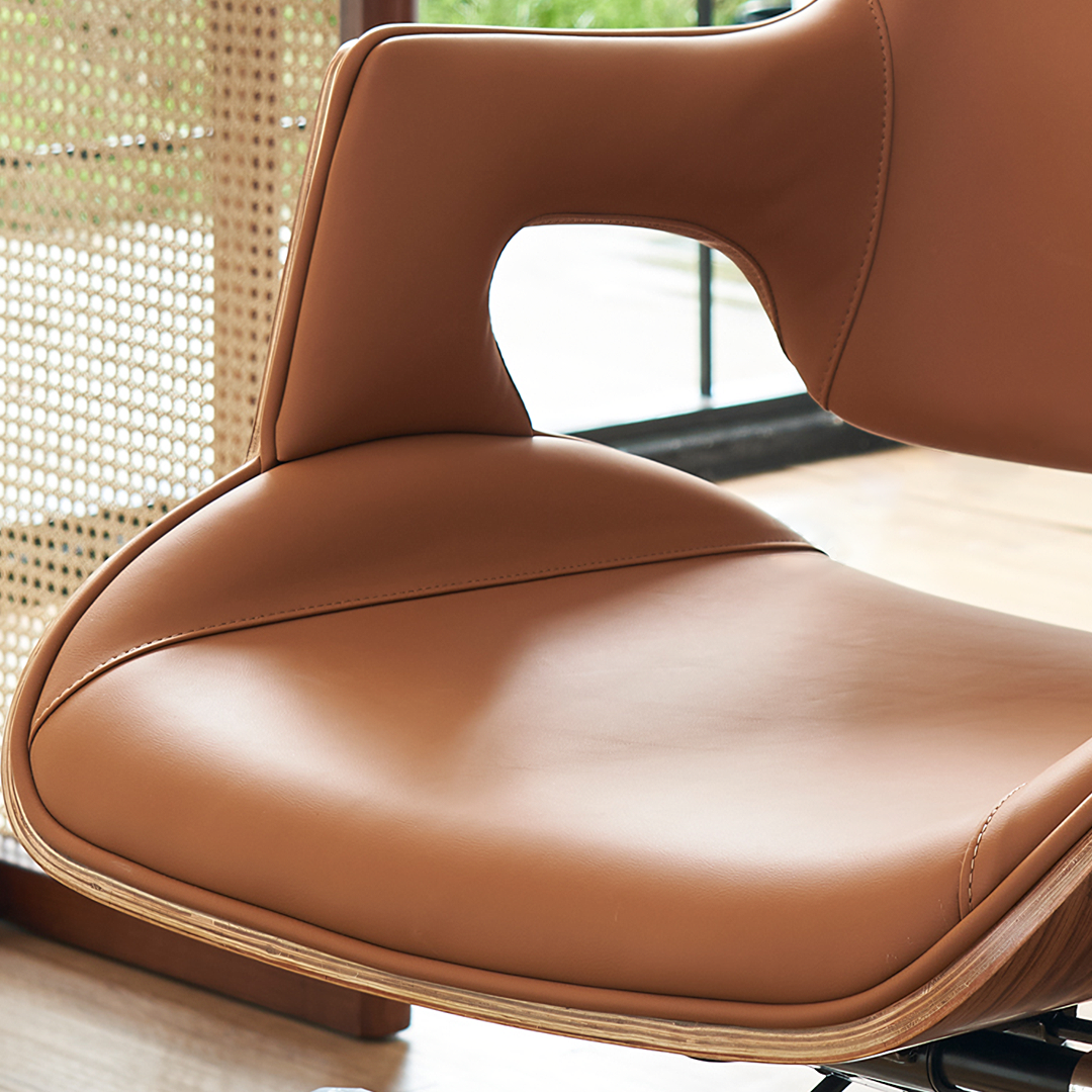 Chaise de bureau Drake, cuir beige, inclinable et pivotante 